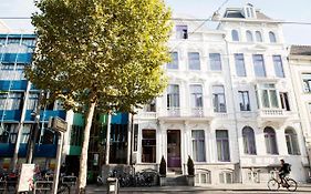 Amsterdam Zoo Hotel